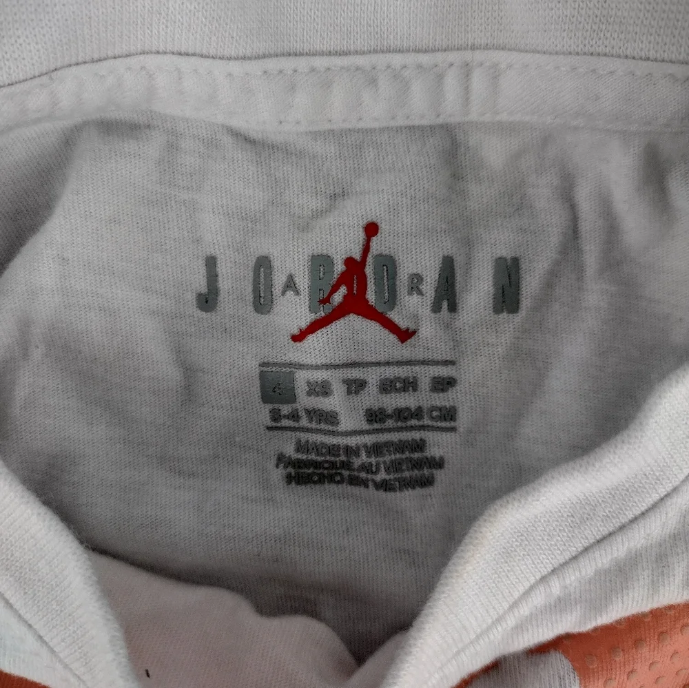 Jordan Kids White and Orange Graphic T-Shirt - Picture 2 of 2